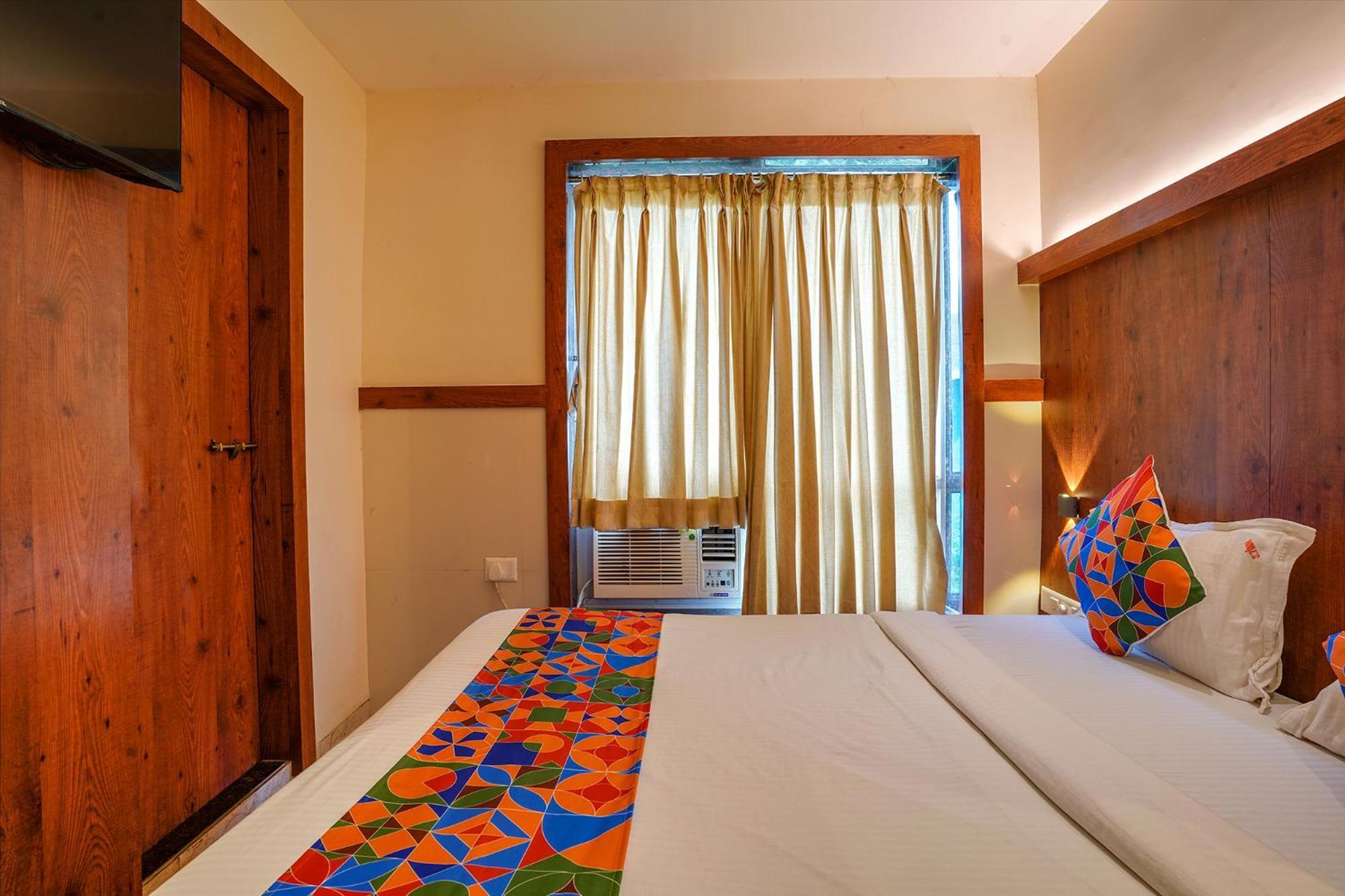 Fabexpress Super 7 Inn - Nr Rabale Station Navi Mumbai Luaran gambar