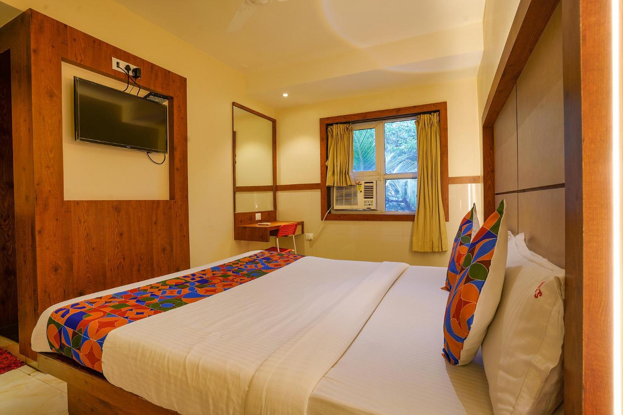 Fabexpress Super 7 Inn - Nr Rabale Station Navi Mumbai Luaran gambar