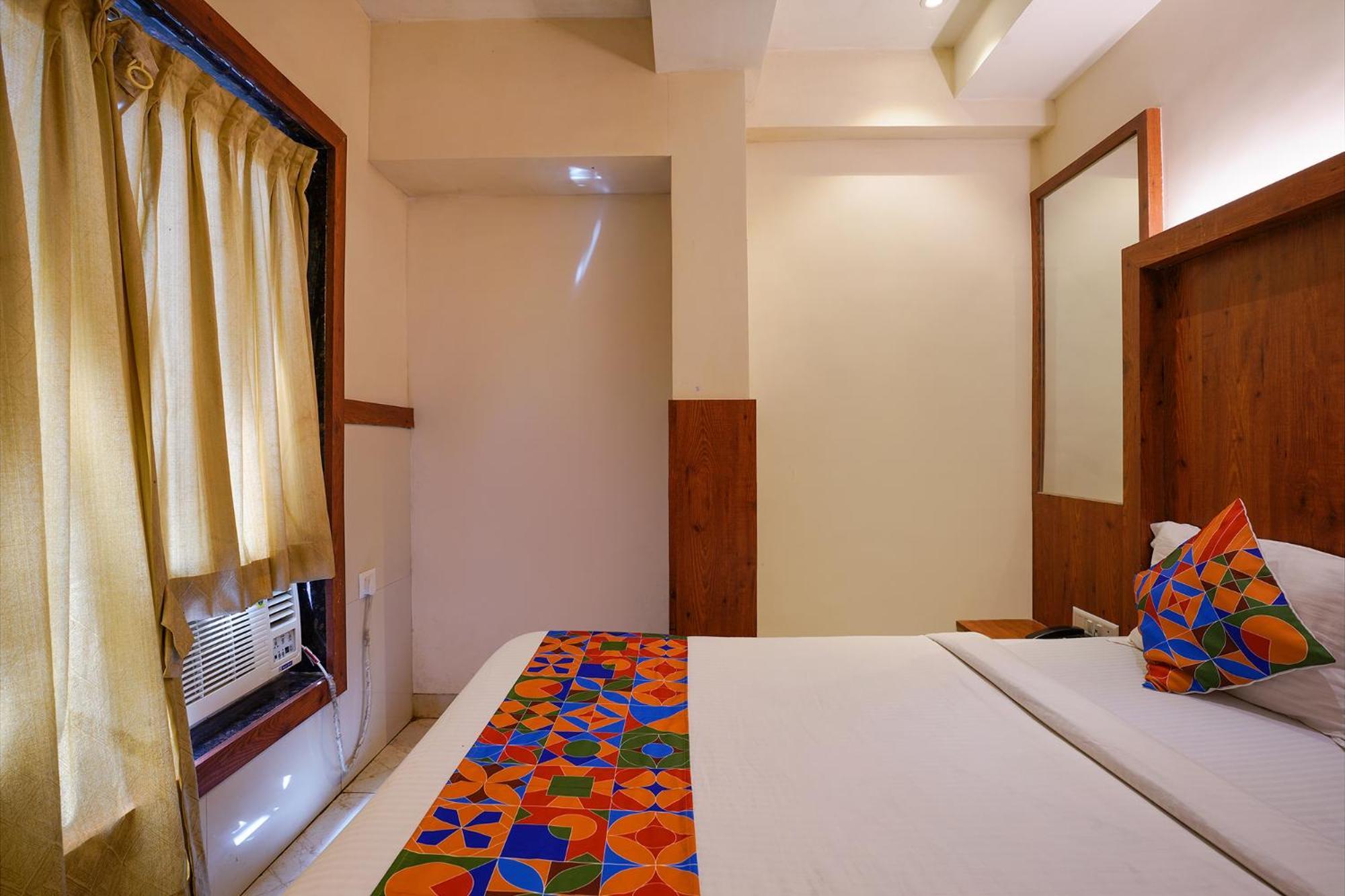 Fabexpress Super 7 Inn - Nr Rabale Station Navi Mumbai Luaran gambar